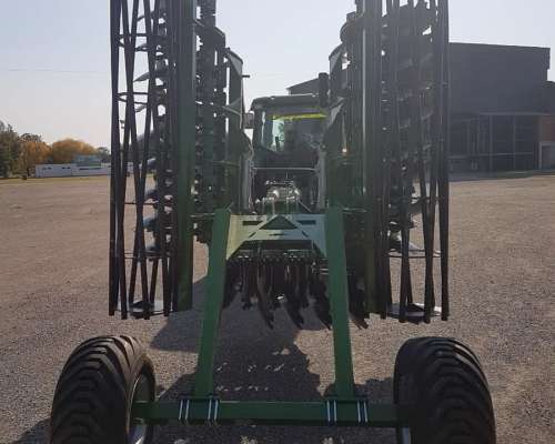 Rastra Acondicionadora de Arrastre 4/4.5/5/6m Bthd Bernardin