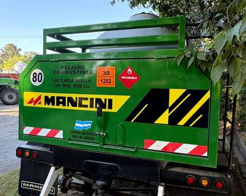 Tanque Combustible Mancini de 5000 Lts