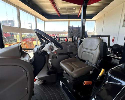 Tractor Farmall 110 a Case IH