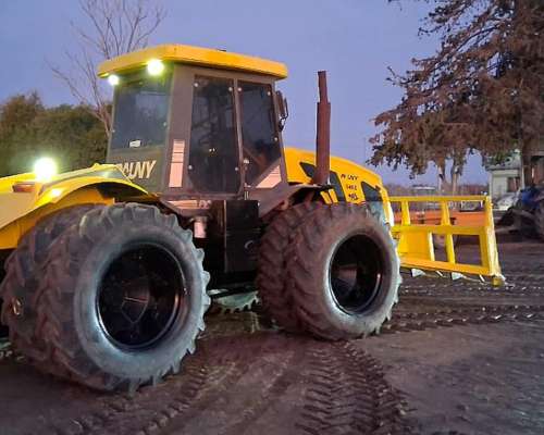 Pauny Articulado en muy Buen Estado, Trabajando