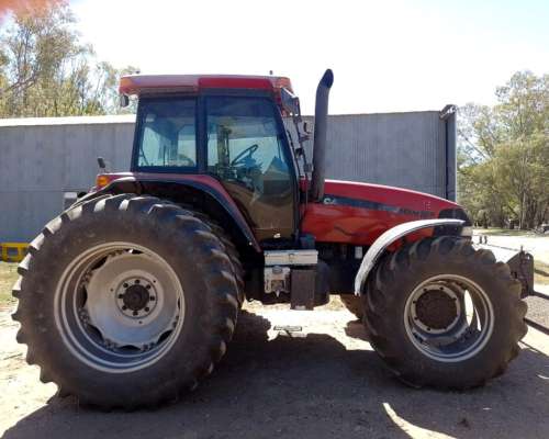 Tractor Case MXM 165 año 2004