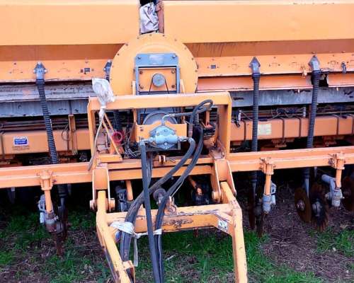 Sembradora Agrometal 16l a 52,5cm Neumatica Clic 2