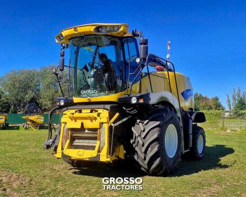 Picadora New Holland FR 600, 600 Bfi, año 2014