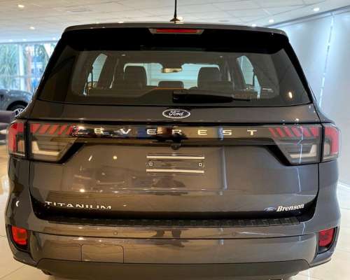 Ford Everest 2.3l Titanium