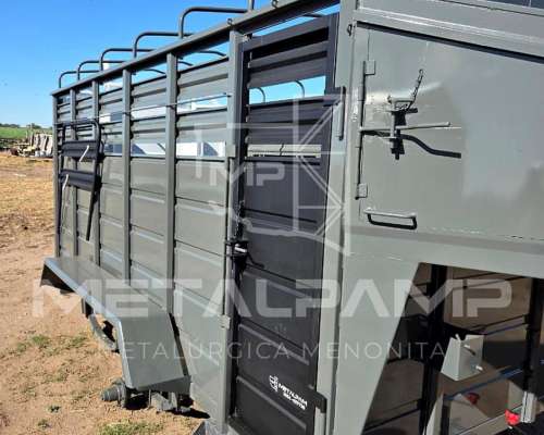 Carro Vaquero Cigueña. Jaula Mixta