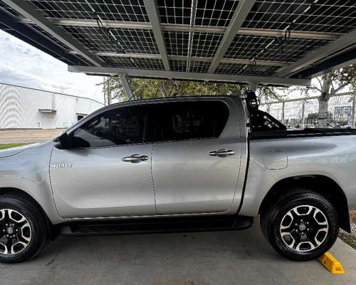 Toyota Hilux SRX 4X4 Automática