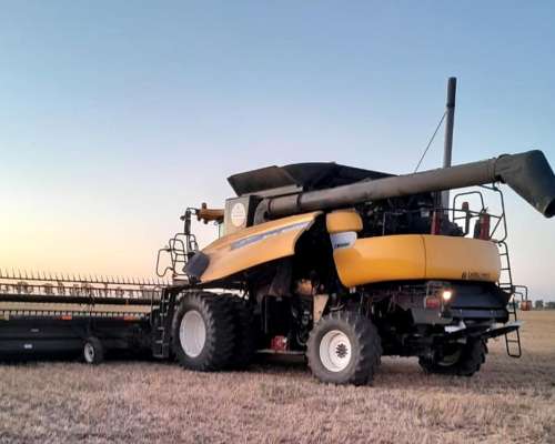 Cosechadora New Holland CR9060 Draper MAC Don 40 - DT Dual