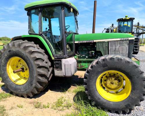 Tractor John Deere 7500