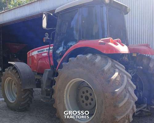 Tractor Massey Ferguson 7021, año 2016