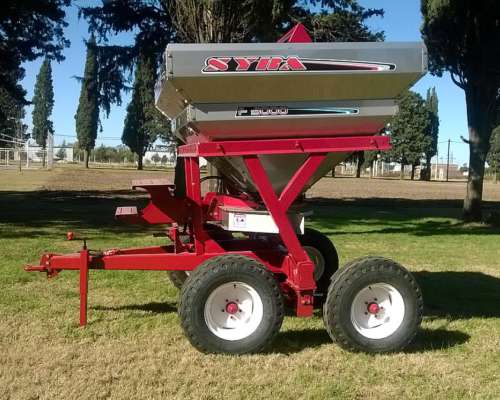Fertilizadora Syra de Arrastre F 3000