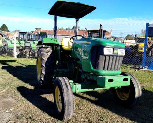 John Deere 5045, año 2016