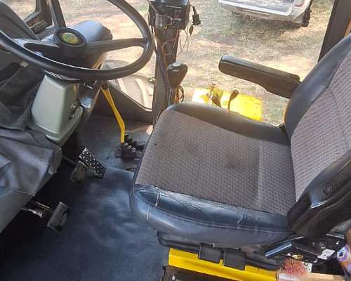 Tractor Pauny 540 – Duales 18.4x34 – Piloto JD - Doble Bomba