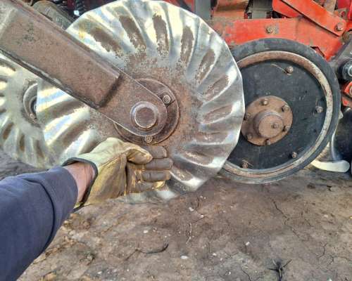 Sembradora Marca Crucianelli, Modelo Pionera 2520, Doble FER