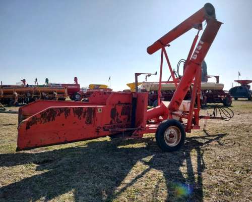 Extractora de Silo Bolsa Barredora para 9 Pies