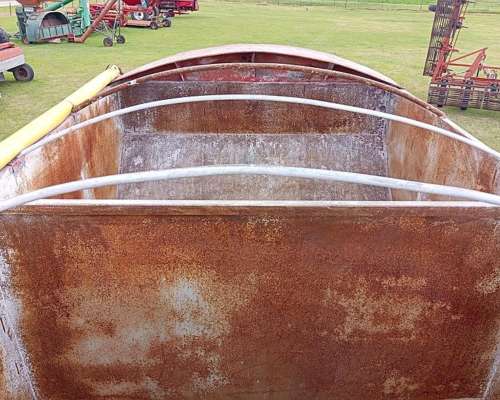Tolva de Semilla y Fertilizante 14ton