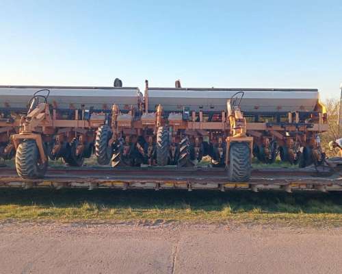 Sembradora Agrometal Txmega Usada