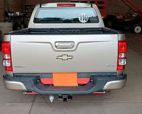 Vendo S10 LT 4 X 2 año 2013 con 138 Mil km