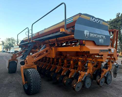 Sembradora Agrometal MXY II 33/21 Semgia