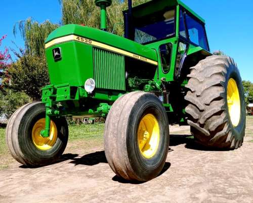 Tractor John Deere 4530