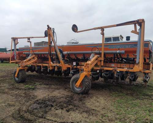 Sembradora Agrometal Neumatica con Presicion Planting