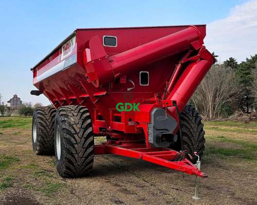 Tolva Autodescargable CRV 35 C/goma y Balanza Ombu.