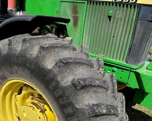 Tractor John Deere 7500