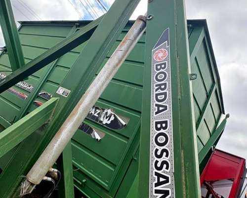 Pluma Borda Bossana con Grúa de 1 Movimiento