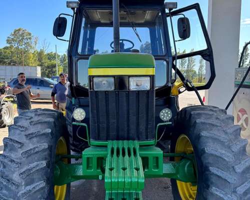 John Deere 7500, Cabina con Climatizador