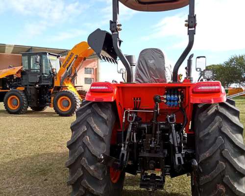 Tractor Hanomag 800/4 Línea Stark