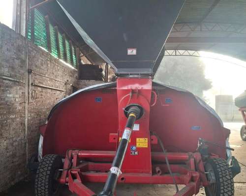 Embolsadora de Granos Mainero 2235