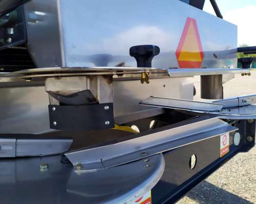 Fertilizadora de Arrastre 3700lt Quasar 3700 Bernardin