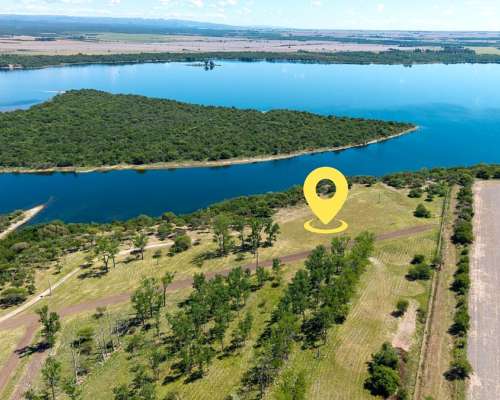 Vendo Terreno Frente al Lago Piedras Moras