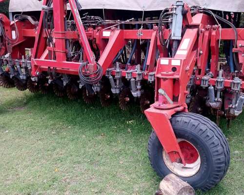 Sembradora Apache 54000 de Grano Fino