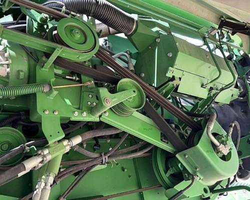 John Deere S670 Americana IVA Incluido, con Draper 635fd.