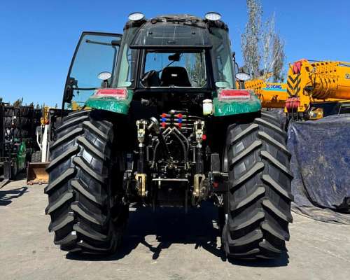 Tractor Agrochery 180 HP - Bomba Pistón
