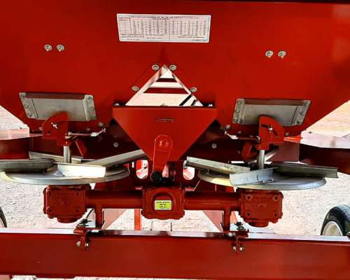 Fertilizadora Syra 4.000 Lts - Oferta Precio MÁS IVA