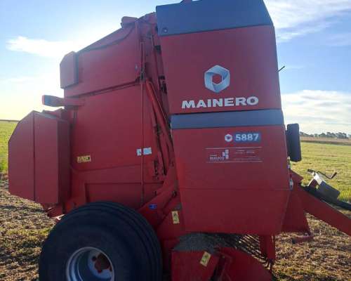 Rotoenfardadora Mainero 5887 , año 2020