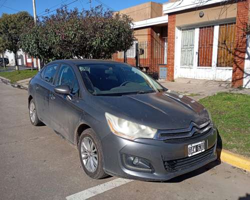 Citroen C4 Lounge. Única Mano