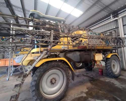 Pulverizadora Autopropulsada Pla 3250, año 2013