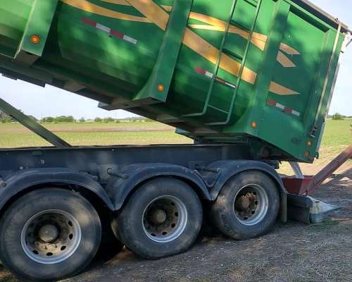 Batea Patronelli 53 M3 Cerealera año 2024