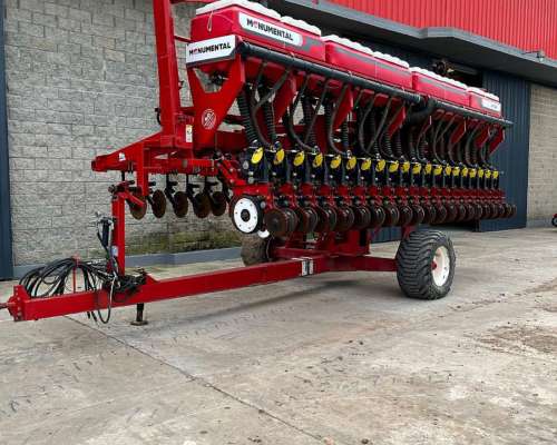 Sembradora Monumental, Autotrailer, 20 a 35, 2020