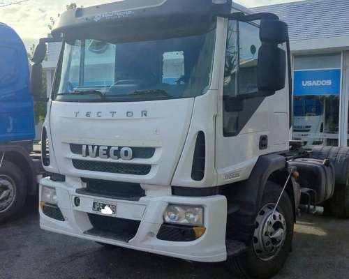 Camion Iveco Tector 170e 25t 2011 EQ. Hid.