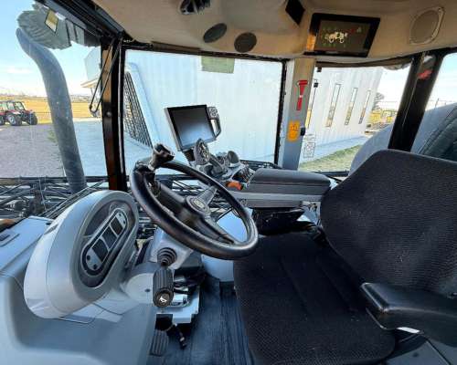 Valtra 535r Piloto y Estación Meteorológica