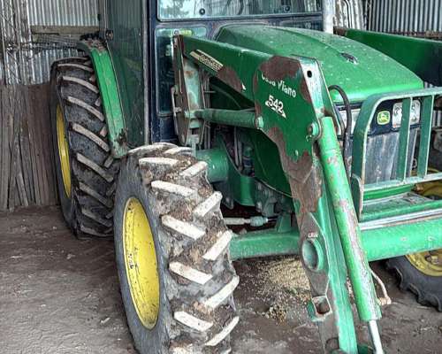 Tractor John Deere 5725
