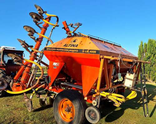 Fertilizadora Incorporadora Altina AIR Drill
