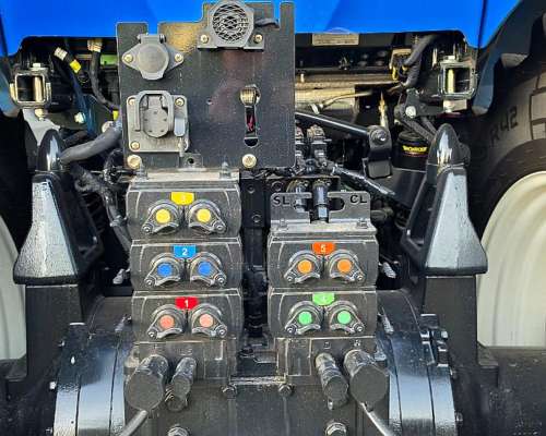 Tractor New Holland T8 350