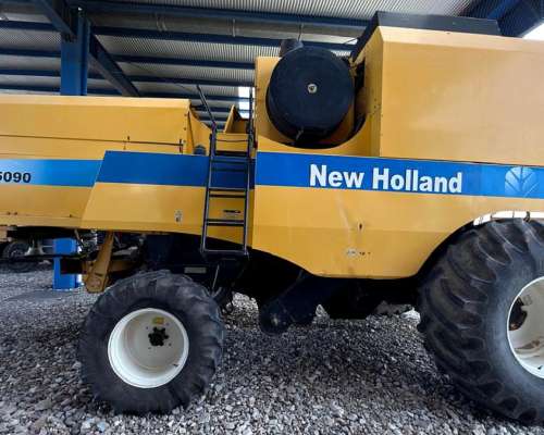 Cosechadora New Holland TC 5090 - 2008.