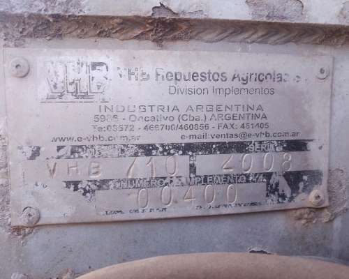 Vendo Sembradora VHB 20/35 Placa año 2008