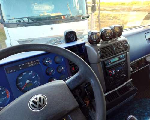 Vw 17-220 año 2010 Tractor Homologado. Climátic. A/acond.