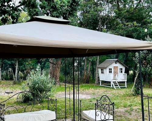 Casa de Tres Dormitorios. Alegre. Ranchos